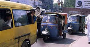 Complete ban on two-stroke rickshaws in Sindh